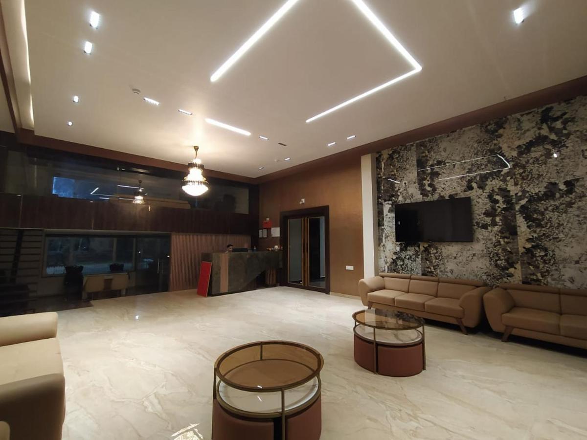 Flamingo Club And Resort Una 3 Km Away From Diu Check Post Buitenkant foto