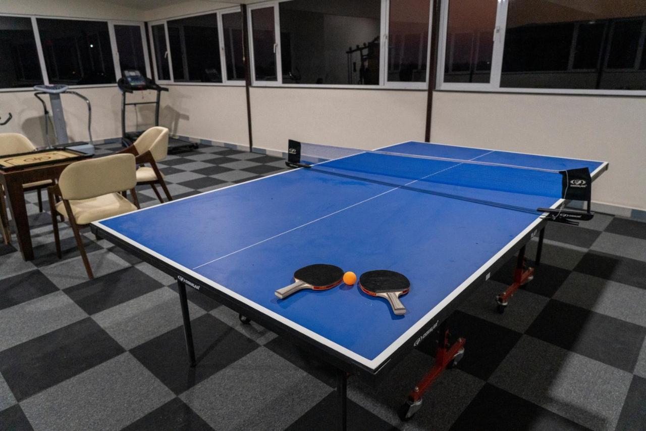 Flamingo Club And Resort Una 3 Km Away From Diu Check Post Buitenkant foto