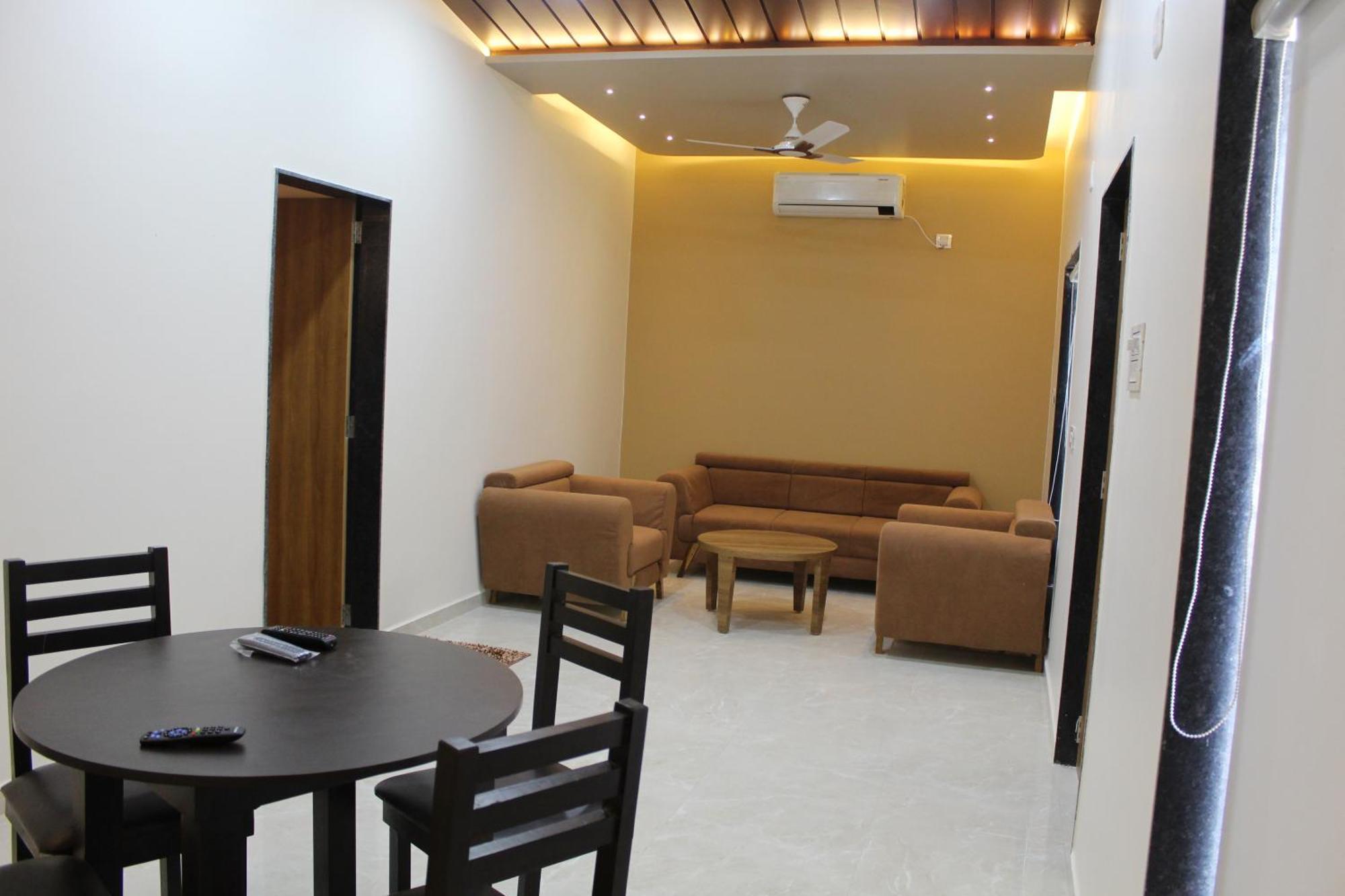 Flamingo Club And Resort Una 3 Km Away From Diu Check Post Buitenkant foto